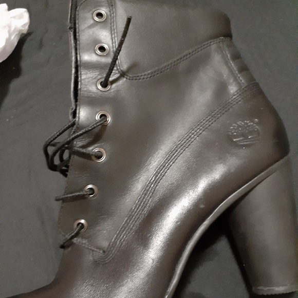 Womens timberland boots size 9 - Picture 2 of 2